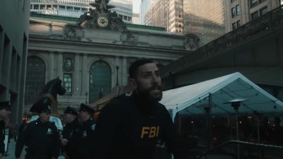 - Hey, NYPD has
all exits covered, - FBI