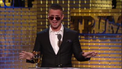 HEY OH HEY CHILL - "Comedy Central Roasts" Comedy Central Roast of Donald Trump