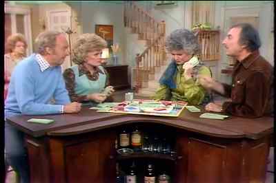 - Hey!
- Oh... - Maude