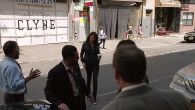Hey. Oh! - Blue Bloods