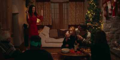 - Hey. Oh, yes.
- Come to the manger... - The Holiday List