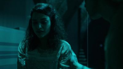 Hey, you OK? - The 100