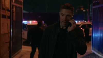 - Hey, you okay?
- Yeah, you? - The Rookie