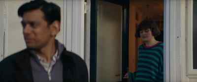 - Hey.
- [Oliver] Hey. [chuckles] - Bank of Dave 2: The Loan Ranger