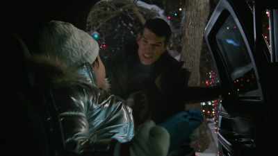 -Hey, Ollie, look who it is.
-[music playing] - Home Sweet Home Alone