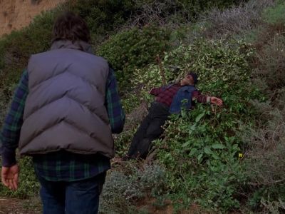 Hey, pal, Daddy has to make a quick stop - MacGyver