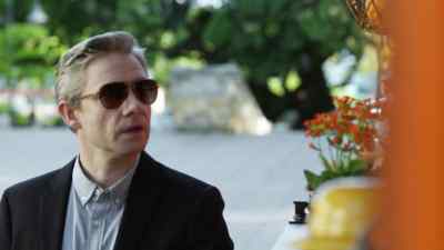 - Hey, Pauly.
- Ah, my man. - StartUp