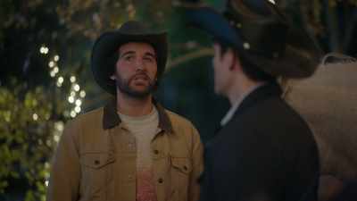 - Hey, this place had
a really good run, didn't it? - Dashing in December