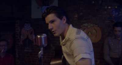 ♪♪  Hey, porter! Hey, porter,
would you tell me the time? - Sun Records