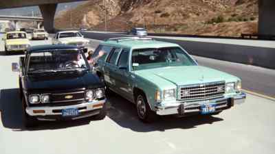 Hey, pull over! Pull over! - CHiPs