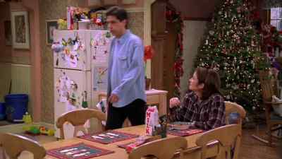- Hey, ray, guess what. - Everybody Loves Raymond