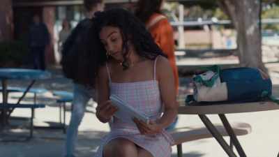 Hey, reagan.
Didn't you get my text? - Deadly Dance Competition