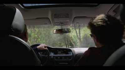 Hey, real quick,
am I nineteen or twenty? - ¿Quieres ser mi hijo?