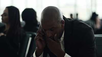 Hey, Robbie. - American Gods