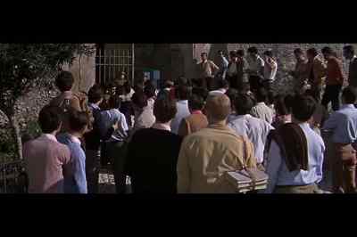 Hey, Roberto, what is it?
What's happening? - The Secret of Santa Vittoria