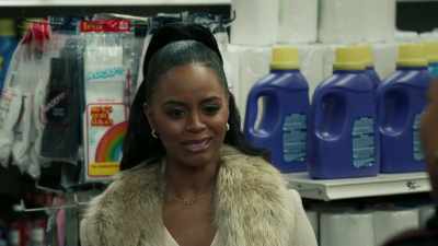 Hey, Robyn, uh...
what a coincidence. - The Equalizer