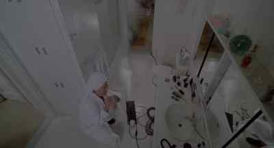 Hey, Rollie, dig this.
I'm a special effects man. - F/X2
