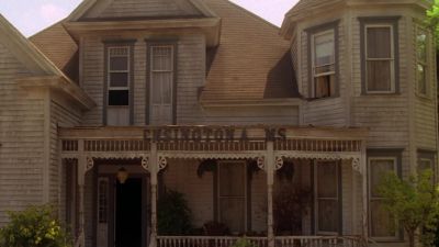 Hey. - Ghost Whisperer