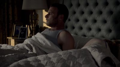 Hey. - Ray Donovan