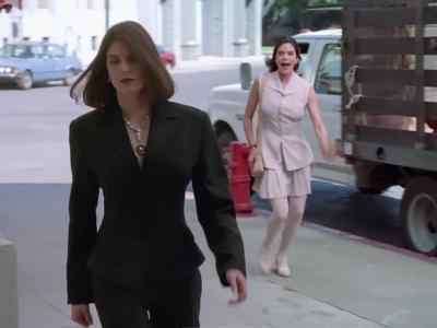 Hey! - Lois & Clark: The New Adventures of Superman