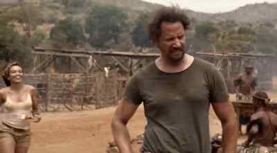 Hey. - Tremors 5: Bloodlines