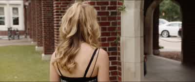 Hey! You haven't returned any of my texts. Tim, what day is it? Uh, Monday the 18th. You're sure? I' - Happy Death Day