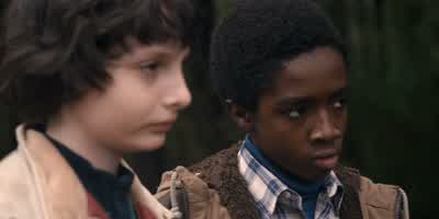 Hey. How about this one? - Yeah. - Yeah? Yeah, this is it. Oh, yeah. Yeah, this is the monster kille - Stranger Things