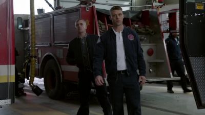 - Hey. - Chicago Fire