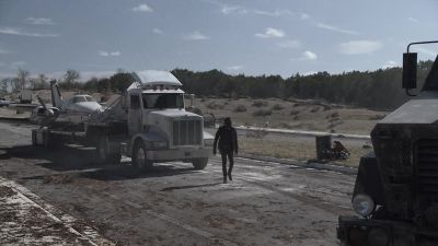 Hey! - Fear the Walking Dead