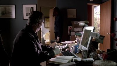 Hey... - CSI: Crime Scene Investigation