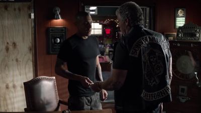 Hey. - Sons of Anarchy