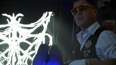 Hey,Sara. Ten and a halves. - CSI: Crime Scene Investigation