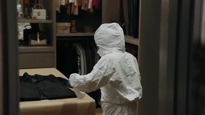 Hey, Sara's got something. - Law & Order