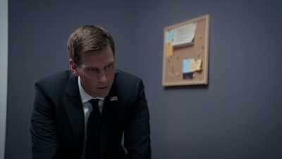 Hey, is she still working
at the bank on Third? - Tyler Perry's The Oval
