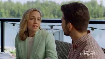 Hey. She'll be there, okay?
I'm sure of it. - The Vows We Keep