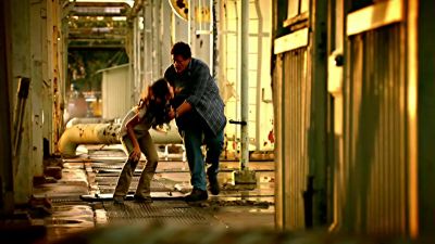 Hey, shh, shh.
Are you okay? - CSI: Miami