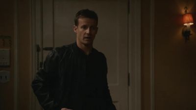 Hey, something smells delicious. - Blue Bloods