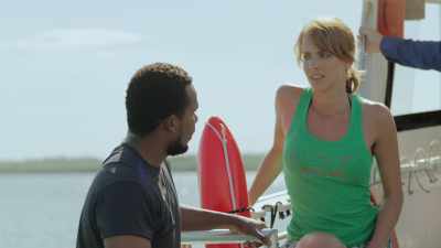 Hey son, throw it in
like you got a pair. Okay? - 5 Headed Shark Attack