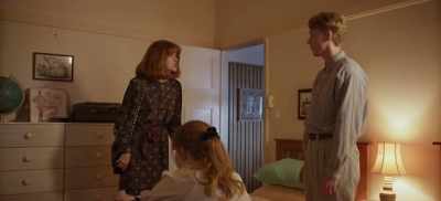 Hey... (STAMMERS) Look, I cannot deal
with this right now, all right? - Frayed