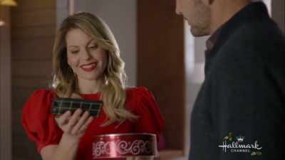 - Hey, stand right here.
- 'I'll be over in 15.' - Switched for Christmas