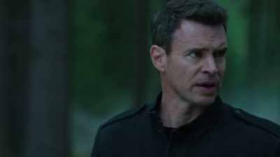 Hey, Standish is gonna dig
a little deeper - Whiskey Cavalier
