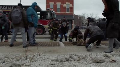 - Hey, stay back! - Chicago Fire