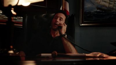 Hey, Steve. - Hawaii Five-O