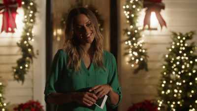 Hey, you sure you don't want
to take this home? - Christmas in Louisiana