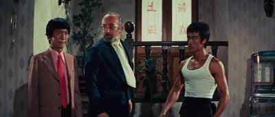 Hey, Tang Lung, be careful,
they're customers. - The Way of the Dragon