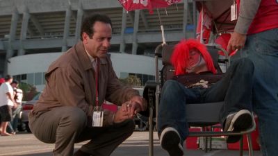 Hey, that's a real ring. - Monk