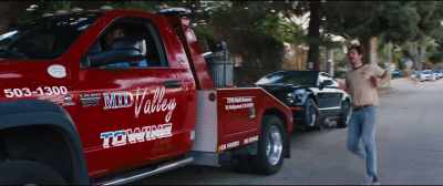Hey, that's my car! Hey,
please, you can't take my car! - Under the Silver Lake