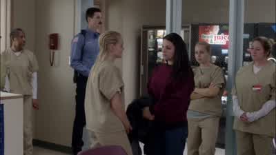Hey, that's enough, ladies. - Orange Is the New Black