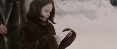 Hey, that's the hankie I gave to Mr. - The Chronicles of Narnia: The Lion, the Witch and the Wardrobe