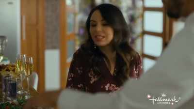 Hey, the bartender's off
just getting some ice, - Right in Front of Me